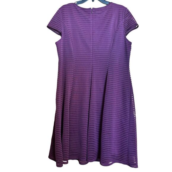 London Style Fit Flare Dress Women 18W Purple Stripe Stretch Cap Sleeve Cocktail - Picture 6 of 9